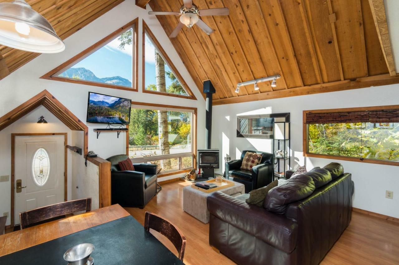 Vista View Chalet - 2 Bed 1 Bath Vacation Home In Lake Wenatchee Leavenworth Extérieur photo